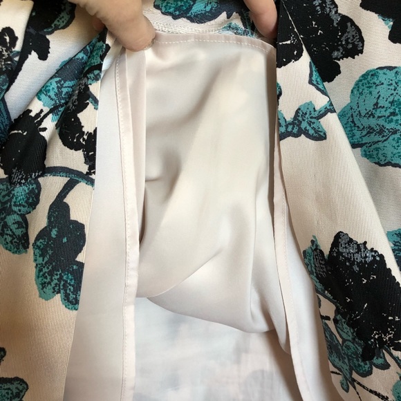 🌟HOST PICK 🌟 Max Mara Weekend floral skirt 4 - Picture 8 of 9